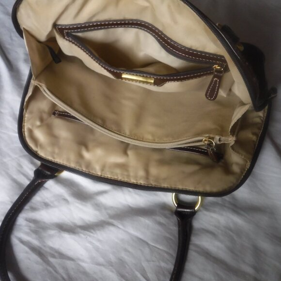 Womens Giani Bernini Purse Pre Owned Very Good Shape - Picture 4 of 14